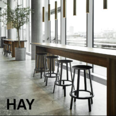 HAY ヘイ REVOLVER BAR STOOL HIGH リボルバー バー スツール H76とは