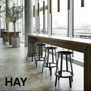 HAY ヘイ REVOLVER BAR STOOL HIGH リボルバー バー スツール H76とは