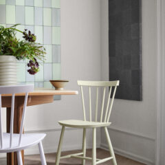 デンマークの国民の最も親しみ深いダイニングチェアJ46